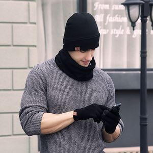 Unisex espessado inverno beanie chapéu lenço luvas set mulheres homens aquecem o kit de luva de tela de toque de pelúcia de pelúcia para mulher