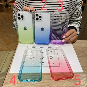 Stoßfeste Hüllen mit Farbverlauf, transparentes TPU für iPhone 12 12Mini 12PRO 12PROMAX 11 11pro 11promax X XSMAX SE 8 7 8P PC-Rahmenrückseite 2in1 mit Kameraschutz