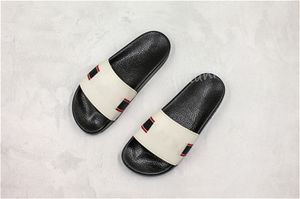 Diseñador hombres mujeres sandalias sandalias flor caja de polvo zapatos serpiente impresión diapositiva verano ancho plano sandalia zapatilla mujer flip chancles mocasines negro blanco