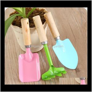 Verktyg Hem Drop Delivery 2021 Färgglad Rake Garden Plant Tool Set Children Small Harrow Spade Spade Gardening Kids Toy SN2358 7NKVQ