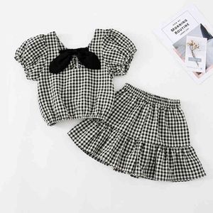 Girl Clothes Sets Kids Clothing Summer Short Sleeve Backless Bow Top + Plaid Printed Skirt 2Pcs Toddler Children Set 210515
