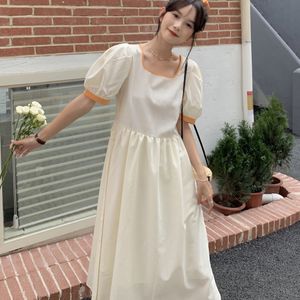 エレガントな女性の渤海のドレス夏のコントラストパッチワークスクエアカラーパフスリーブカジュアルロングパーティードレス210518