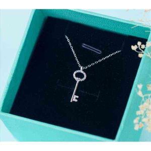 100% reale. Collana con ciondolo chiave d'amore in argento sterling 925 con cristalli bianchi CZ catena rolo regalo da donna da 18 pollici GTLX1011 1020 H1115