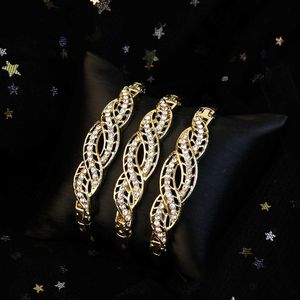 Sunspicems Trendig Golden Arabisk Kristall Bangle Set Tunn Twist Manschett Armband För Kvinnor Algeriska Etniska Bröllop Smycken Gift 2020 Q0719