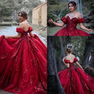 2021 sexy vermelho escuro quinceanera vestido de baile vestidos fora do ombro lantejoulas rendas apliques lantejoulas doce 16 trem de varredura plus size festa 283w