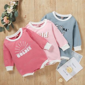 Nyfödd baby casual långärmad romer bokstäver tryckta mönster svearshirts jumpsuit toddler spädbarn flickor pojkar höst kläder