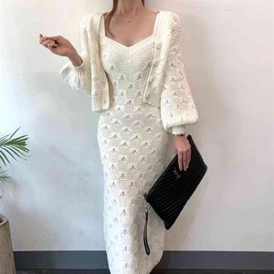 2-częściowy zestaw Korea Kobiety Jacquard Dzianiny Jednostka Latarnia Rękaw Krótki Sweter Płaszcz + Seksowny Spaghetti Sukienka Sukienka 210519