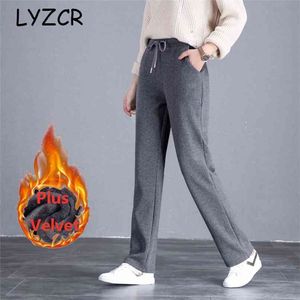 LYZCR Wide Leg Winter Warm Fleece Pants Women Plus Size Thick Women's Velvet Straight Loose Ladies Autumn 210915