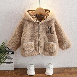 Hot Sales Winter Barn Plush Hooded Jacket Pojke Kläder 2 Färger Plaid Girls Coat England Style Medium Long Single-breasted Trench Babys Ytterkläder