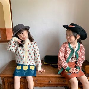 Ragazze in stile coreano Carino Cardigan lavorato a maglia floreale Cappotti Autunno Inverno Neonata Maglioni morbidi allentati Maglione O-Collo per bambini 211201