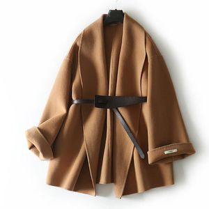 Kvinnorsullblandningar 2021 Dubbelsidig Cashmere Coat Kort litet läderbälte Hepburn