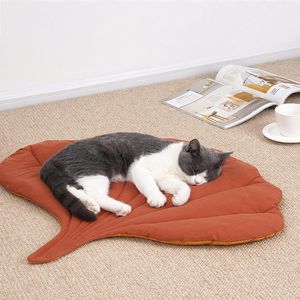 ケネルスペン創造的かわいい葉のペットマットの柔らかい綿のための猫の柔らかい綿の毛布の毛布の家の両面睡眠パッド咬合性抵抗性ケージマット
