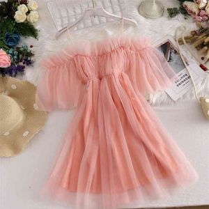 Ärmlös Organza Klänning Kvinnor Sommar Söt Rosa Robe Gauze Patchwork Mini Klänningar Off Shoulders Hög midja Slim Vestidos Mujer 210529