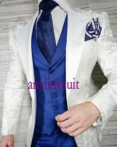 Högkvalitativ One Button White Printing Groom Tuxedos Peak Lapel Bröllop / Prom / Middag Groomsmen Män Passar Blazer (Jacka + Byxor + Vest + Tie) W1402