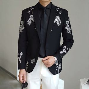 高級刺繍の男性ブレザースリムフィット韓国の結婚式のメンズスーツジャケットの歌手の服衣装ホムカジュアルブレザージャケット210527