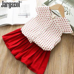 Summer Girls Ubrania Set Serce Printed Bluzka i Skrits Piękny garnitur dla dziewczynki Casual Cailing For Kids Ubrania G220310