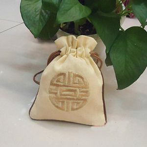 Depolama Çantaları No. HTB-10 klasik Çin tarzı küçük bez ipek torba çekme ipi çekme tipi pamuk ve keten takı içerir.