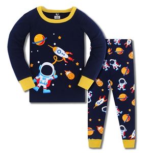 Arrivo Space Rocket Print Sleepwear per l'autunno inverno Pigiama per bambini 3-8T Abbigliamento per la casa di moda per bambini Set 2 pezzi Abiti 211025
