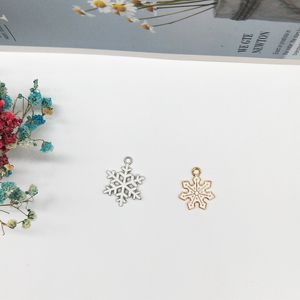 10pcs Snowflake Enamel Metal Charms Pendants Drop Oil Floating For DIY Bracelet Earring Jewelry Accessories Christmas