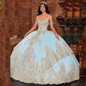 Princesa azul Quinceanera veste a saia inchada do applique do laço do ouro do ombro plus size doce 16 vestido de baile de baile