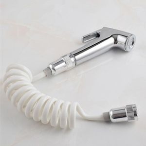 Set di accessori per il bagno Spruzzatore per bidet portatile Doccia Toilette Shattaf Douche Kit Rubinetto Irrigatore Angolo spento