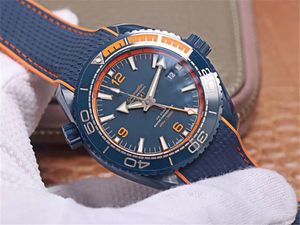 Montre DE Luxe 8906 movimento automático pulseira de silicone caixa de aço inoxidável luxo wtch Mens Relógios relógios de pulso