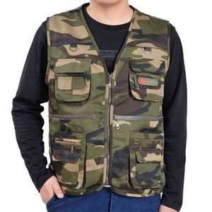 Vest men Outerwear military Camouflage waistcoat Multi-pocket short style Durable colete Asian size 210925