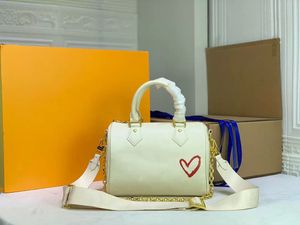 Luxurys fashion bags designer handbags celebrity backpack luxury backpacks famous leather handbag 22x19x13cm