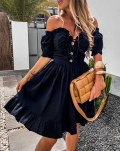 Women Fashion Off Shoulder Sweetheart Neck Button Design Frill Hem Dress Female Short Sleeve Mini Party Dress 210716