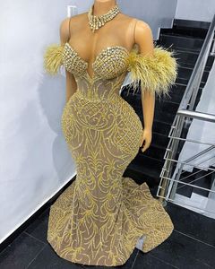 2022 Plus Size Arabo Aso Ebi Lussuoso oro Mermaid Prom Dresses Sheer Neck Cristalli Sera Partito formale Secondo ricevimento Compleanno Abiti di fidanzamento Abito ZJ606