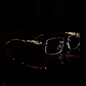 Kadınlar için lüks Tasarımcı Güneş Gözlüğü Erkek Sunglass Moda Spor Altın Gümüş Panter Çerçevesiz Dikdörtgen Gözlüğü Unisex Carti Gözlük Gözlük Bayan Gözlük