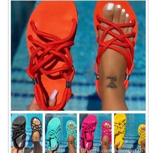 Summer Women Sandals Solid Color Fashion Casual Breathable Strapping Ladies Flat Flip Flops Fashion Shoes