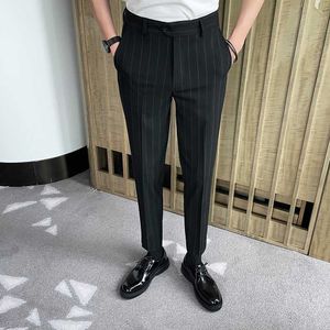 Korean Striped Business Dress Pants Men Summer Ankle Length Office Social Wedding Trousers Casual Slim Streetwear Costume Homme 210527