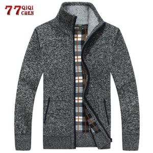 Denso venda por atacado-2021 outono inverno machos jaqueta jaqueta falsa peles de lã de lã suétercoat zíper de malha densamente casaco casual casual masculio y0907