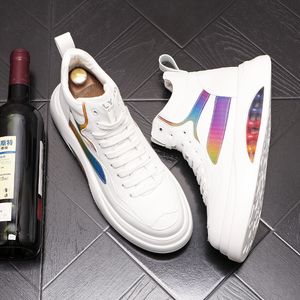 Bahar Sonbahar Beyaz Gelinlik Ayakkabıları Marka Tasarımcı Sıradan Deri Düz Moda Dantel Up Düşük Top Vulkanize Maskülino Adulto Erkek Spor Ayakkabı X165