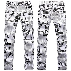 メンズ高品質ストリートファッションプリントジーンズスリムフィットストレッチデニムパンツ新聞絵画パーティージーンズクールカジュアルジーンズ