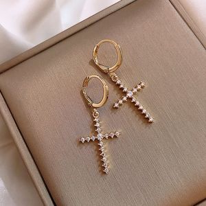Nowy Shining Cross Dangle Kolczyki Dla Kobiet Top Projektant Luksusowa Biżuteria Wysokiej Jakości Inlay Cyrkon Akcesoria Wesele