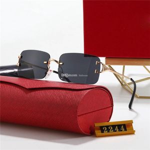 Высококачественные стеклянные винтажные мужские солнцезащитные очки для женщин Бескаркасные поляризованные линзы для печати букв Шпионские очки-авиаторы 2244 Вождение в отпуске с коробкой