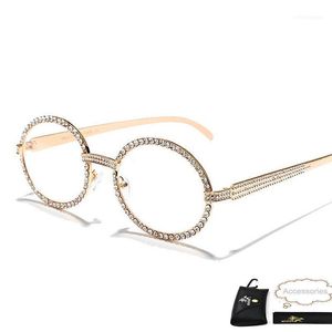 Wholesale vintage crystal sunglasses for sale - Group buy Designer Fashion Sexy Lady Round Sunglasses Women Vintage Gradient Pearl Crystal Frame Eyewear Sun Glasses For Female FML1