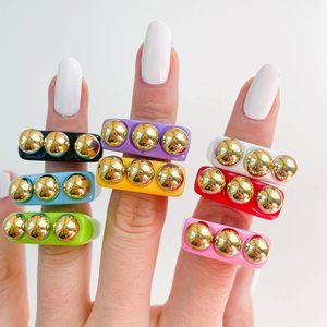 三ゴールデンドットノベルティパンクスタイルの指環がファッションキャンディリング