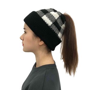 2021 Explosion Modell BT Försäljning 100% Beanie Custom Knit Hat Fisherman Beanie Cap Christmas Ponytail Jacquard Plaid Wool Hat