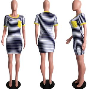 Kvinnors Bodycon T Shirt Klänning Sommar Striped Kortärmad Crew Neck Casual Mini Klänningar med Pocket S-3XL