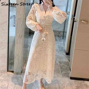 Lady Lantern Sleeve Lace Dress For Woman Apricot Hollow V-neck Long Vestidos Elegant Single-breasted Female Autumn Spring 210603