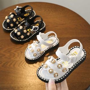 Ankomst sommar barn skor prinsessa tjejer sandaler mode pärla kristall barn strand sandaler för tjejer 4 färger 210713