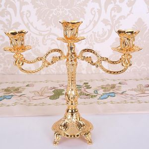 Portacandele Supporto per candeliere Puntelli per cena a lume di candela Decorazioni di nozze in metallo argento dorato per decorazioni di candelabri per la casa