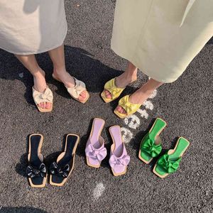 Moda Kadın Terlik Açık Toe Casual Slaytlar Çevirme Yaz Plaj Ayakkabı Sevimli Yay Renkli Slaytlar Flats Topuklu Bayan Sandalet 210513