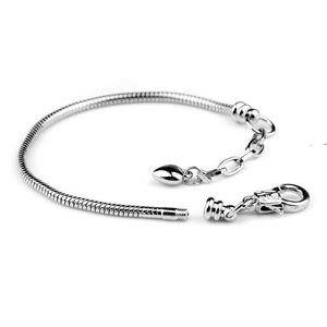 S925 Sterling Silver Plated Copper Snake Chain Kedja Armband för Charm Beads Armband Bangle DIY Smycken Delar Tillbehör Partihandel Fabrikspris