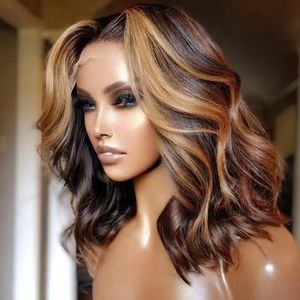 Destaque quente Frontal Human Human Wigs Brown Loira Curto Ondulado Bob Para Mulheres Negras Brasileira Pré-Brasileira Onda Corporal Lace Frente Peruca 150% Densidade