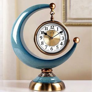 Desk & Table Clocks Luxury European Style Clock Silent Art Vintage Living Room Creative Desktop Antique Home Decor Crafts