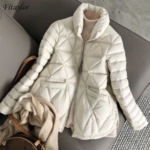 Fitaylor Winter Light Down Short Jacket Women 90% White Duck Warm Coat Ladies Stand Collar Casual Loose Solid Color Outwear 211008